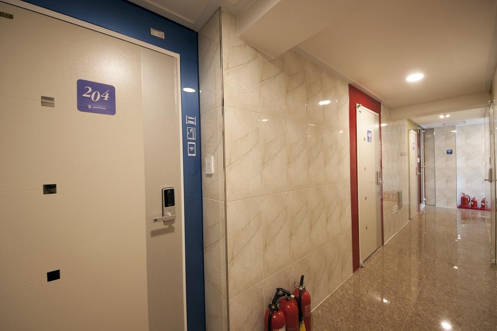 K-Guesthouse Sinchon 2 Seul Esterno foto