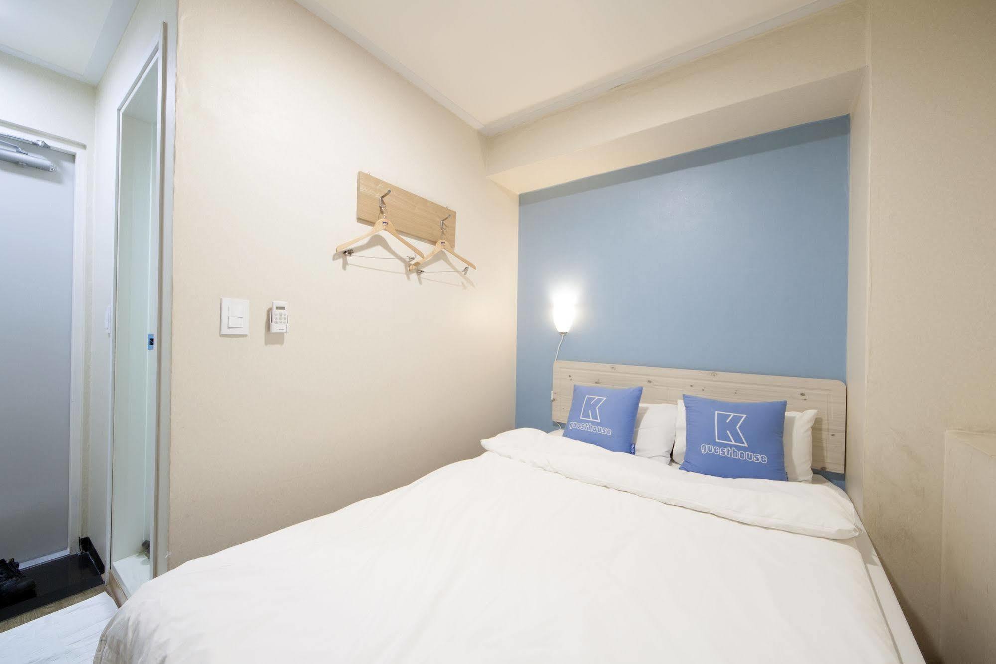 K-Guesthouse Sinchon 2 Seul Esterno foto